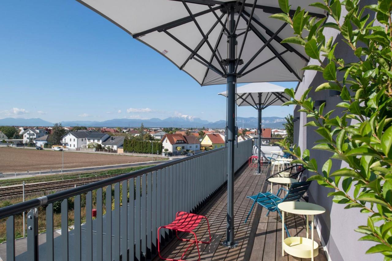 Hotel Le Parc Wiener Neustadt Exteriör bild